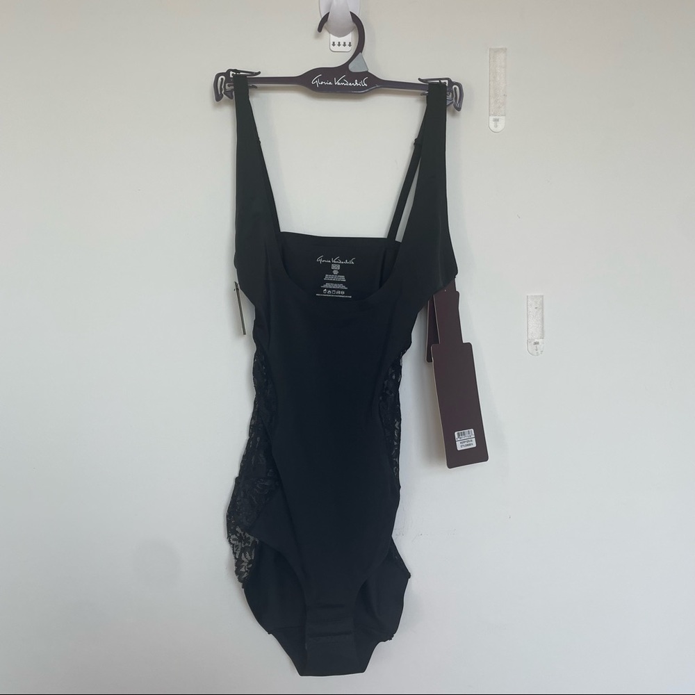 Shaping bodysuit tag free medium control microfiber & lace black size small